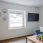 Vila Jelena - Modern Spacious Apartments Near Vintgar Gorge & Bled *