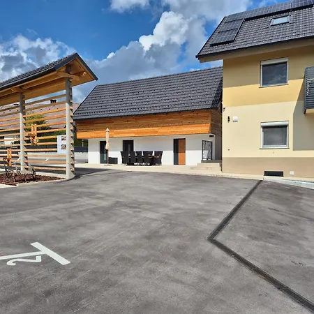 Jelena - Modern Spacious Near Vintgar Gorge & Bled Appartement *