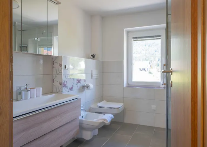 Jelena Gorje, Vintgar, Bled 公寓 *