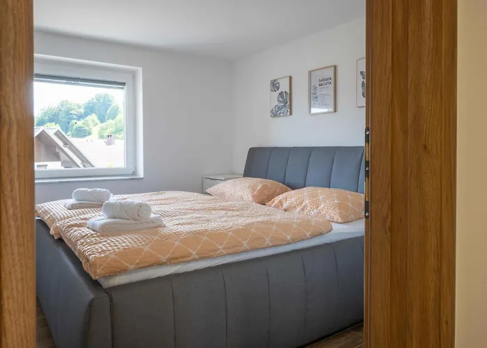 Jelena Gorje, Vintgar, Bled 公寓 Zgornje Gorje