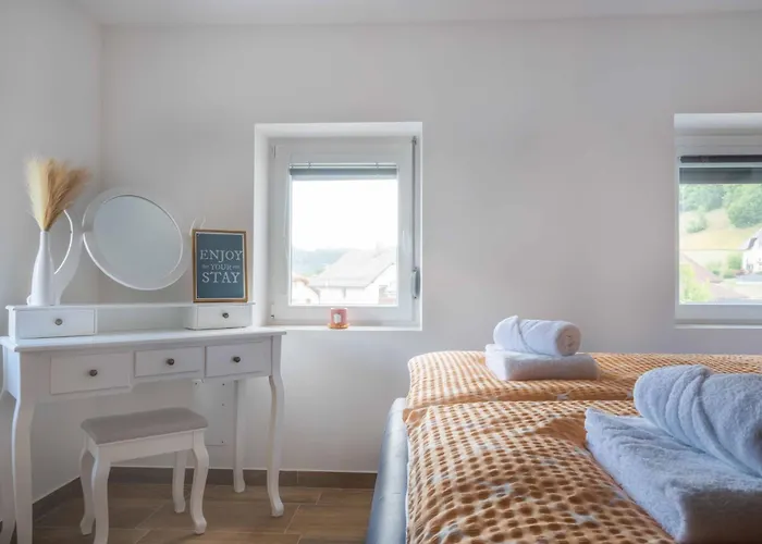 Jelena Gorje, Vintgar, Bled Zgornje Gorje