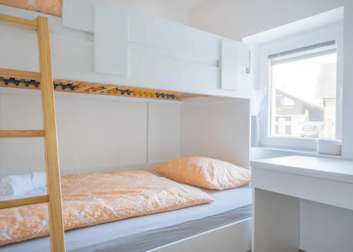 Jelena Gorje, Vintgar, Bled * Zgornje Gorje