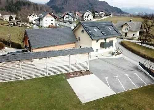 Jelena Gorje, Vintgar, Bled Apartma *